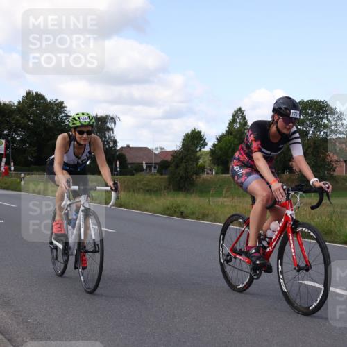 25.08.2024 - Elbe Triathlon Hamburg Fuchs,  Jonas http://msf.ph/oto/6872982 25.08.2024 11:19:01 Radfahren 1686, 1704, 1701, 1584 meine-sportfotos.de