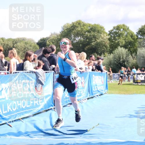 25.08.2024 - Elbe Triathlon Hamburg H.Heesch http://msf.ph/oto/6873013 25.08.2024 11:59:38 Ziel 494, 634, 1523, 1644, 1690 meine-sportfotos.de