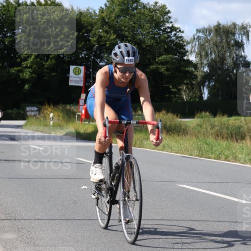25.08.2024 - Elbe Triathlon Hamburg Fuchs,  Jonas http://msf.ph/oto/6873064 25.08.2024 11:19:38 Radfahren 1705, 1682, 1678, 1685, 1628 meine-sportfotos.de