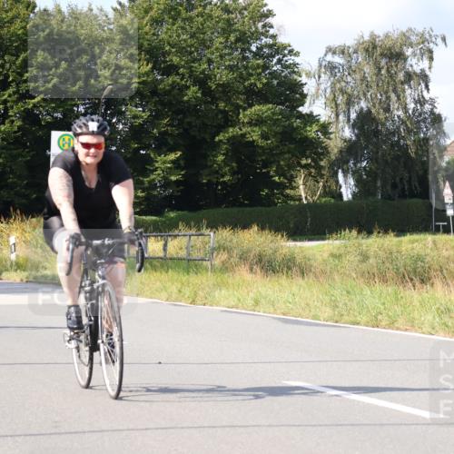 25.08.2024 - Elbe Triathlon Hamburg Fuchs,  Jonas http://msf.ph/oto/6873076 25.08.2024 10:34:50 Radfahren 642, 758, 519, 564, 737, 573, 599 meine-sportfotos.de