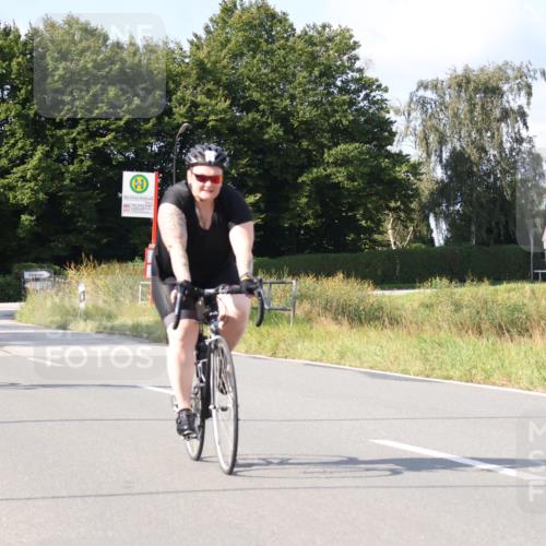 25.08.2024 - Elbe Triathlon Hamburg Fuchs,  Jonas http://msf.ph/oto/6873079 25.08.2024 10:34:50 Radfahren 642, 758, 519, 564, 737, 573, 599 meine-sportfotos.de
