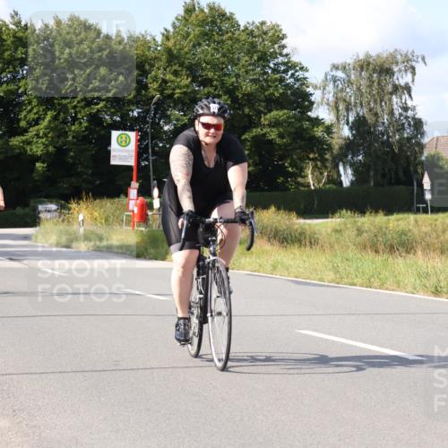 25.08.2024 - Elbe Triathlon Hamburg Fuchs,  Jonas http://msf.ph/oto/6873085 25.08.2024 10:34:51 Radfahren 642, 758, 519, 564, 737, 573, 599, 575 meine-sportfotos.de
