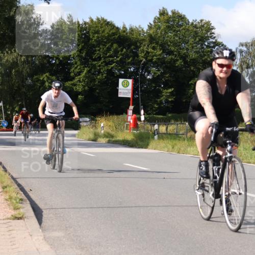 25.08.2024 - Elbe Triathlon Hamburg Fuchs,  Jonas http://msf.ph/oto/6873093 25.08.2024 10:34:51 Radfahren 642, 758, 519, 564, 737, 573, 599, 575 meine-sportfotos.de