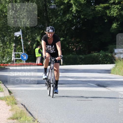 25.08.2024 - Elbe Triathlon Hamburg Fuchs,  Jonas http://msf.ph/oto/6873118 25.08.2024 11:19:44 Radfahren 1682, 1678, 1685, 1628, 1536 meine-sportfotos.de