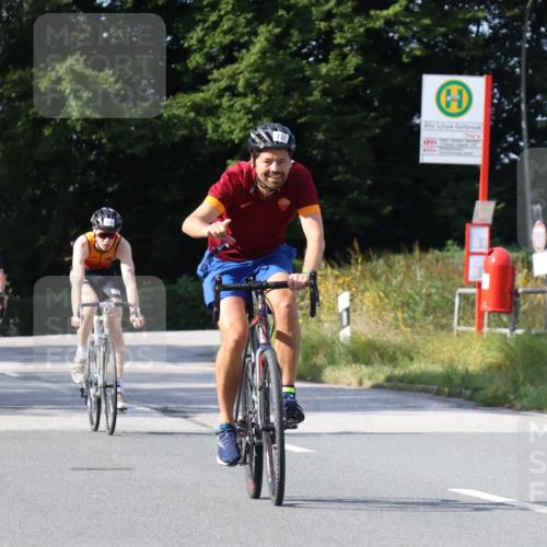 25.08.2024 - Elbe Triathlon Hamburg Fuchs,  Jonas http://msf.ph/oto/6873121 25.08.2024 10:34:54 Radfahren 758, 519, 564, 737, 573, 599, 575 meine-sportfotos.de