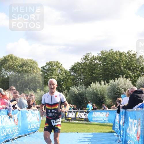 25.08.2024 - Elbe Triathlon Hamburg H.Heesch http://msf.ph/oto/6873122 25.08.2024 11:37:55 Ziel 446, 1428, 1462 meine-sportfotos.de