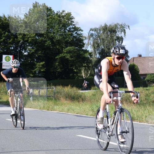 25.08.2024 - Elbe Triathlon Hamburg Fuchs,  Jonas http://msf.ph/oto/6873169 25.08.2024 10:34:56 Radfahren 519, 564, 737, 573, 599, 575 meine-sportfotos.de