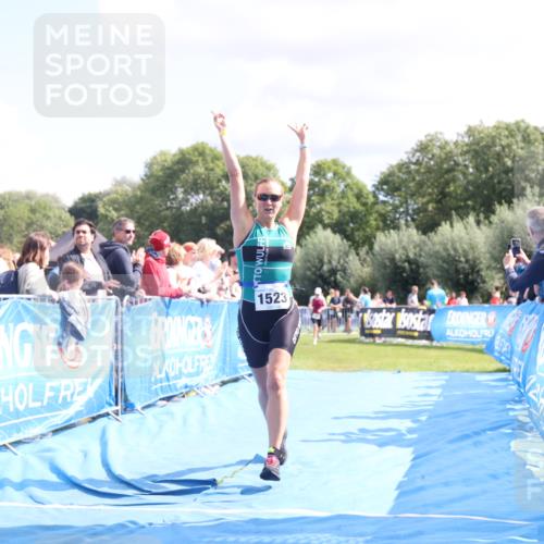 25.08.2024 - Elbe Triathlon Hamburg H.Heesch http://msf.ph/oto/6873170 25.08.2024 11:59:44 Ziel 538, 1523, 1644 meine-sportfotos.de