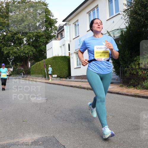 25.08.2024 - 20. Blankeneser Heldenlauf Strokosch-Dieckow http://msf.ph/oto/6873180 25.08.2024 10:35:40 Ziel 6022, 6036, 6089, 6118, 6217, 6249, 6283, 6360 meine-sportfotos.de