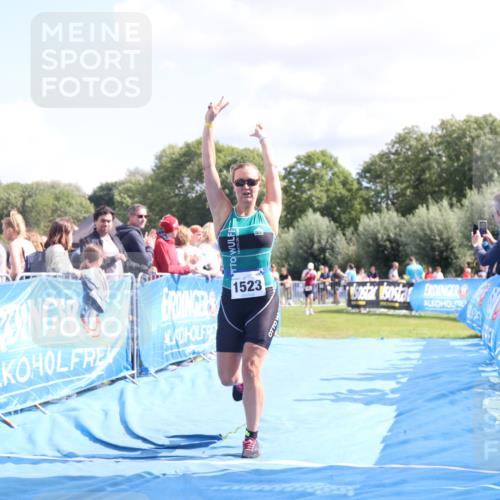 25.08.2024 - Elbe Triathlon Hamburg H.Heesch http://msf.ph/oto/6873188 25.08.2024 11:59:44 Ziel 538, 1523, 1644 meine-sportfotos.de