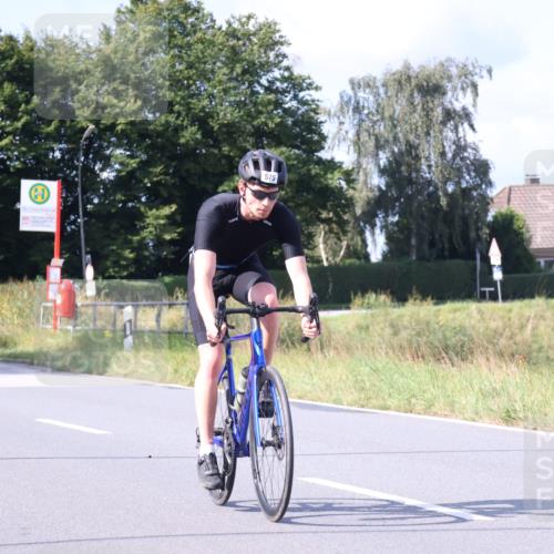 25.08.2024 - Elbe Triathlon Hamburg Fuchs,  Jonas http://msf.ph/oto/6873197 25.08.2024 10:34:58 Radfahren 564, 737, 573, 599, 575 meine-sportfotos.de