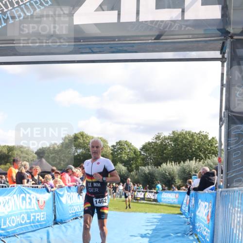 25.08.2024 - Elbe Triathlon Hamburg H.Heesch http://msf.ph/oto/6873199 25.08.2024 11:37:56 Ziel 446, 1428, 1462 meine-sportfotos.de