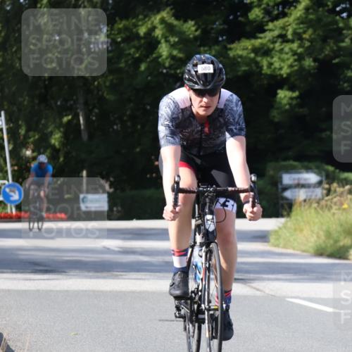 25.08.2024 - Elbe Triathlon Hamburg Fuchs,  Jonas http://msf.ph/oto/6873216 25.08.2024 10:35:06 Radfahren 580, 735 meine-sportfotos.de