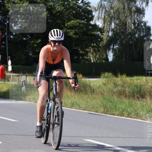 25.08.2024 - Elbe Triathlon Hamburg Fuchs,  Jonas http://msf.ph/oto/6873230 25.08.2024 11:20:13 Radfahren 1638 meine-sportfotos.de
