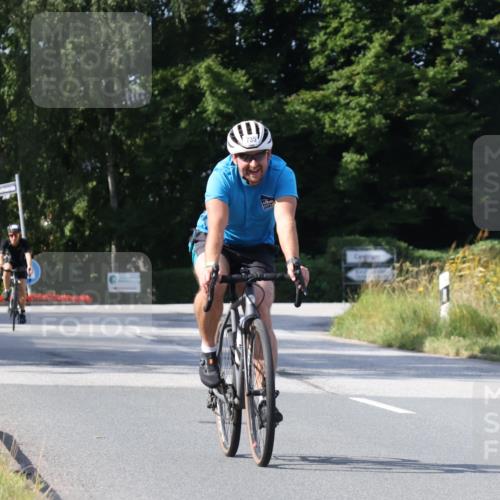 25.08.2024 - Elbe Triathlon Hamburg Fuchs,  Jonas http://msf.ph/oto/6873237 25.08.2024 10:35:12 Radfahren 580, 735, 516 meine-sportfotos.de
