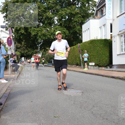 25.08.2024 - 20. Blankeneser Heldenlauf Strokosch-Dieckow http://msf.ph/oto/6873263 25.08.2024 10:35:49 Ziel 6178, 6179, 6217, 6360, 6405 meine-sportfotos.de