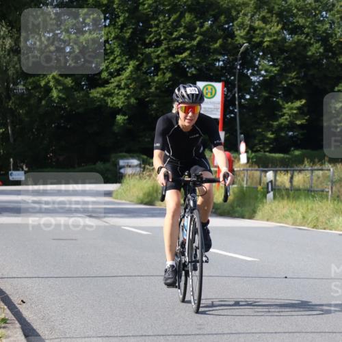 25.08.2024 - Elbe Triathlon Hamburg Fuchs,  Jonas http://msf.ph/oto/6873267 25.08.2024 10:35:17 Radfahren 735, 516, 557 meine-sportfotos.de