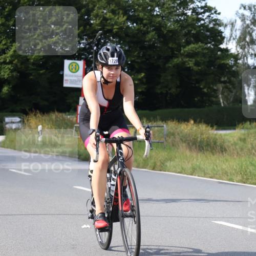 25.08.2024 - Elbe Triathlon Hamburg Fuchs,  Jonas http://msf.ph/oto/6873309 25.08.2024 11:20:38 Radfahren 1652, 1720, 1697, 1588 meine-sportfotos.de