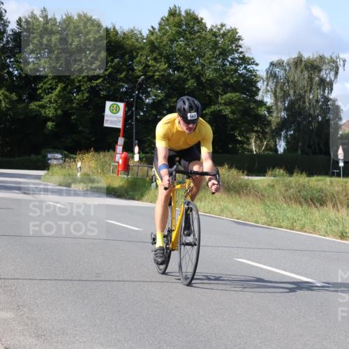 25.08.2024 - Elbe Triathlon Hamburg Fuchs,  Jonas http://msf.ph/oto/6873331 25.08.2024 10:35:33 Radfahren 658, 583 meine-sportfotos.de