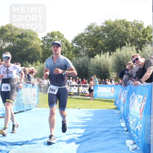 25.08.2024 - Elbe Triathlon Hamburg H.Heesch http://msf.ph/oto/6873333 25.08.2024 11:10:45 Ziel 118, 285 meine-sportfotos.de