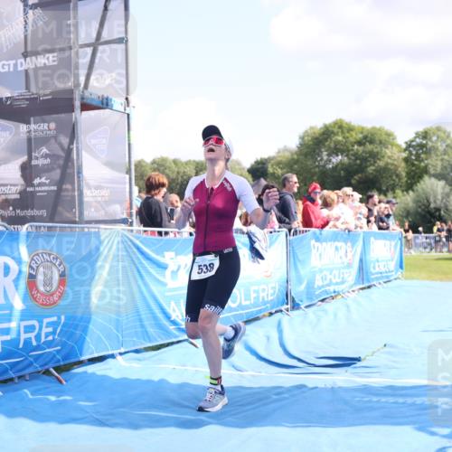 25.08.2024 - Elbe Triathlon Hamburg H.Heesch http://msf.ph/oto/6873340 25.08.2024 11:59:51 Ziel 538, 1523 meine-sportfotos.de