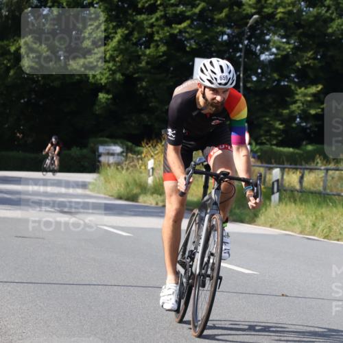 25.08.2024 - Elbe Triathlon Hamburg Fuchs,  Jonas http://msf.ph/oto/6873348 25.08.2024 10:35:46 Radfahren 659, 543, 1500 meine-sportfotos.de