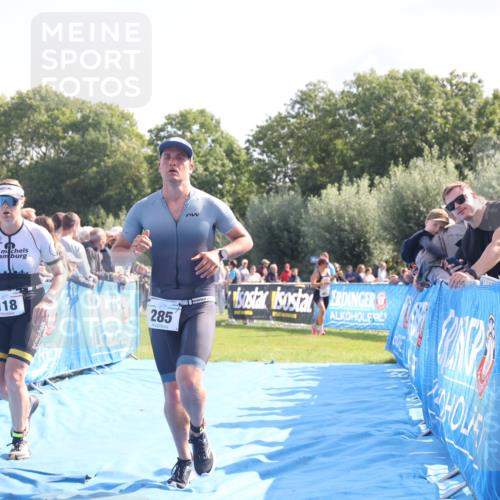 25.08.2024 - Elbe Triathlon Hamburg H.Heesch http://msf.ph/oto/6873361 25.08.2024 11:10:45 Ziel 118, 285 meine-sportfotos.de