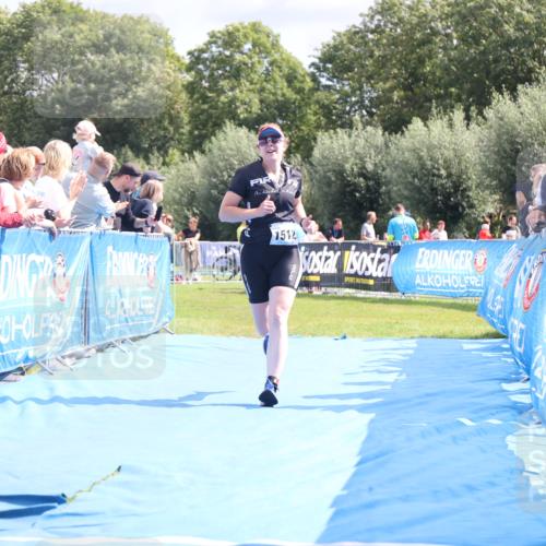 25.08.2024 - Elbe Triathlon Hamburg H.Heesch http://msf.ph/oto/6873365 25.08.2024 12:00:02 Ziel 1512 meine-sportfotos.de