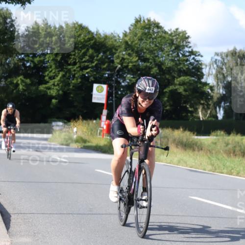 25.08.2024 - Elbe Triathlon Hamburg Fuchs,  Jonas http://msf.ph/oto/6873374 25.08.2024 10:35:50 Radfahren 659, 543, 1500, 629, 544 meine-sportfotos.de