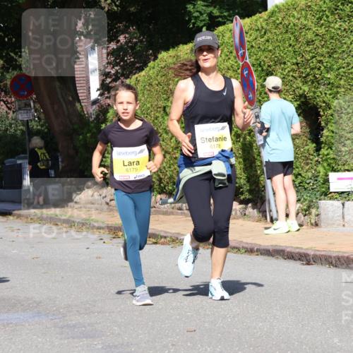 25.08.2024 - 20. Blankeneser Heldenlauf Strokosch-Dieckow http://msf.ph/oto/6873377 25.08.2024 10:35:57 Ziel 6156, 6178, 6179, 6405 meine-sportfotos.de