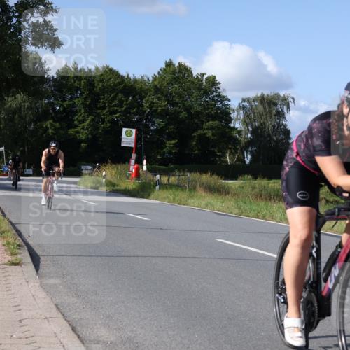 25.08.2024 - Elbe Triathlon Hamburg Fuchs,  Jonas http://msf.ph/oto/6873382 25.08.2024 10:35:50 Radfahren 659, 543, 1500, 629, 544 meine-sportfotos.de