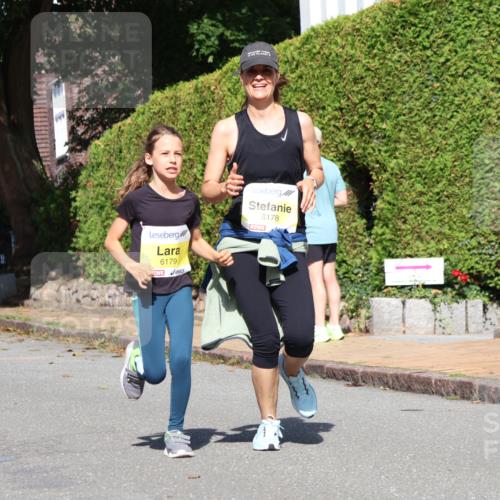 25.08.2024 - 20. Blankeneser Heldenlauf Strokosch-Dieckow http://msf.ph/oto/6873387 25.08.2024 10:35:57 Ziel 6156, 6178, 6179, 6405 meine-sportfotos.de