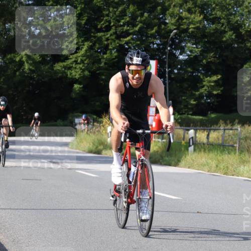 25.08.2024 - Elbe Triathlon Hamburg Fuchs,  Jonas http://msf.ph/oto/6873390 25.08.2024 10:35:51 Radfahren 659, 543, 1500, 629, 544 meine-sportfotos.de