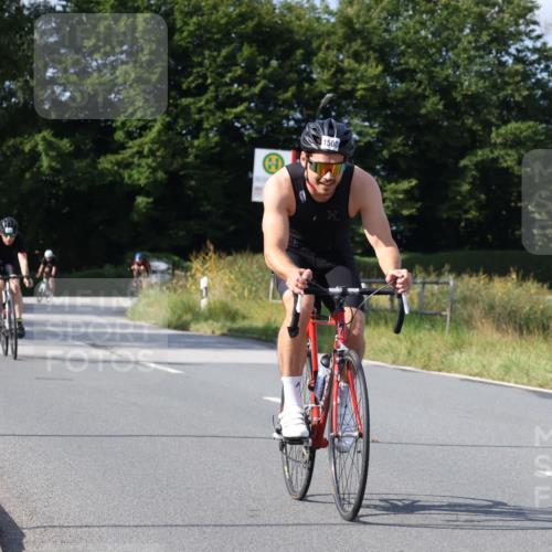 25.08.2024 - Elbe Triathlon Hamburg Fuchs,  Jonas http://msf.ph/oto/6873393 25.08.2024 10:35:51 Radfahren 659, 543, 1500, 629, 544 meine-sportfotos.de