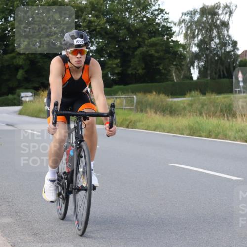 25.08.2024 - Elbe Triathlon Hamburg Fuchs,  Jonas http://msf.ph/oto/6873395 25.08.2024 11:21:03 Radfahren 1608 meine-sportfotos.de