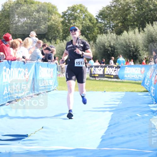 25.08.2024 - Elbe Triathlon Hamburg H.Heesch http://msf.ph/oto/6873419 25.08.2024 12:00:02 Ziel 1512 meine-sportfotos.de