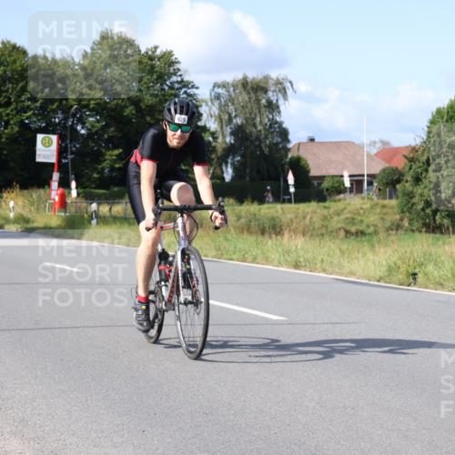 25.08.2024 - Elbe Triathlon Hamburg Fuchs,  Jonas http://msf.ph/oto/6873420 25.08.2024 10:35:54 Radfahren 543, 1500, 629, 544, 613 meine-sportfotos.de