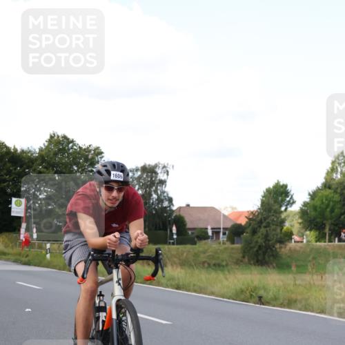 25.08.2024 - Elbe Triathlon Hamburg Fuchs,  Jonas http://msf.ph/oto/6873433 25.08.2024 11:21:14 Radfahren 1698, 1606 meine-sportfotos.de