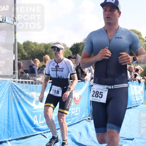 25.08.2024 - Elbe Triathlon Hamburg H.Heesch http://msf.ph/oto/6873440 25.08.2024 11:10:46 Ziel 118, 285 meine-sportfotos.de