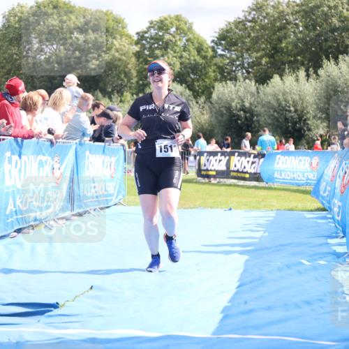 25.08.2024 - Elbe Triathlon Hamburg H.Heesch http://msf.ph/oto/6873441 25.08.2024 12:00:02 Ziel 1512 meine-sportfotos.de
