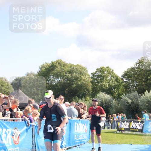 25.08.2024 - Elbe Triathlon Hamburg H.Heesch http://msf.ph/oto/6873457 25.08.2024 11:38:07 Ziel 135, 276, 446 meine-sportfotos.de