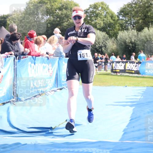 25.08.2024 - Elbe Triathlon Hamburg H.Heesch http://msf.ph/oto/6873481 25.08.2024 12:00:03 Ziel 1512 meine-sportfotos.de