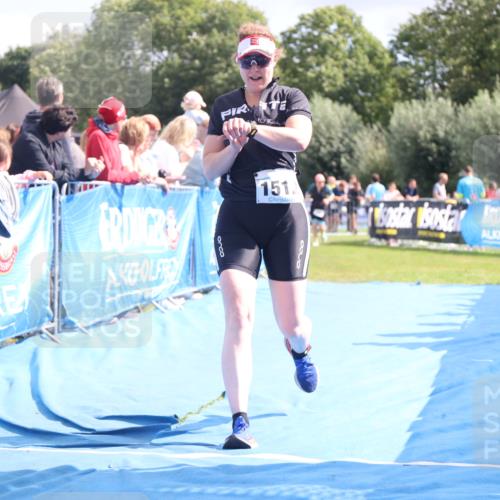 25.08.2024 - Elbe Triathlon Hamburg H.Heesch http://msf.ph/oto/6873485 25.08.2024 12:00:03 Ziel 1512 meine-sportfotos.de