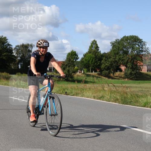 25.08.2024 - Elbe Triathlon Hamburg Fuchs,  Jonas http://msf.ph/oto/6873501 25.08.2024 11:21:41 Radfahren 1680, 1677 meine-sportfotos.de