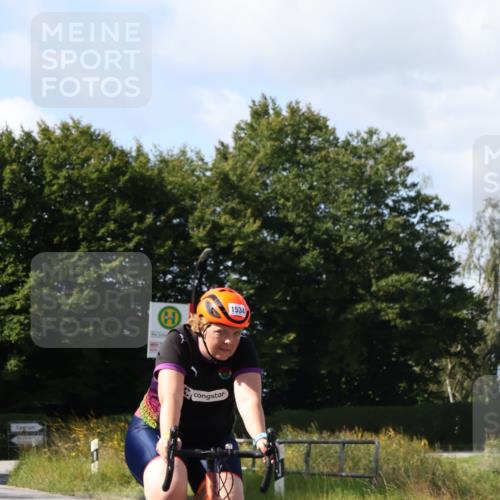 25.08.2024 - Elbe Triathlon Hamburg Fuchs,  Jonas http://msf.ph/oto/6873536 25.08.2024 11:22:10 Radfahren 1534 meine-sportfotos.de