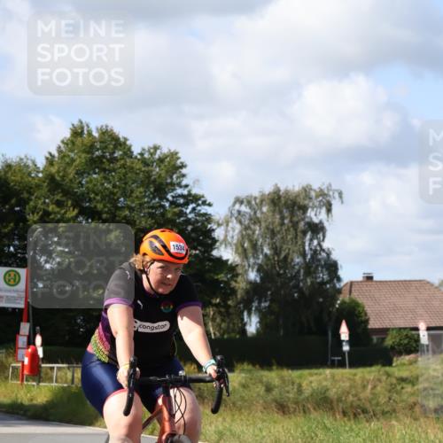 25.08.2024 - Elbe Triathlon Hamburg Fuchs,  Jonas http://msf.ph/oto/6873543 25.08.2024 11:22:11 Radfahren 1534 meine-sportfotos.de