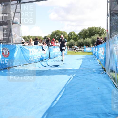 25.08.2024 - Elbe Triathlon Hamburg H.Heesch http://msf.ph/oto/6873547 25.08.2024 12:00:10 Ziel 789, 1512, 1573 meine-sportfotos.de