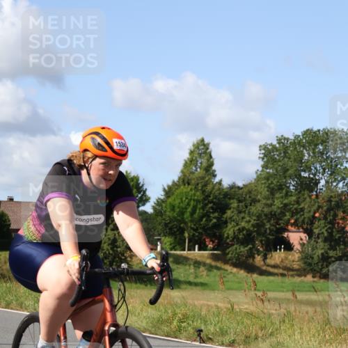 25.08.2024 - Elbe Triathlon Hamburg Fuchs,  Jonas http://msf.ph/oto/6873552 25.08.2024 11:22:11 Radfahren 1534 meine-sportfotos.de
