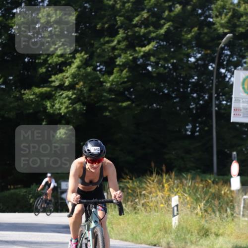 25.08.2024 - Elbe Triathlon Hamburg Fuchs,  Jonas http://msf.ph/oto/6873560 25.08.2024 11:22:27 Radfahren 1640, 1601 meine-sportfotos.de