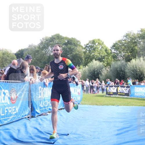 25.08.2024 - Elbe Triathlon Hamburg H.Heesch http://msf.ph/oto/6873580 25.08.2024 11:11:10 Ziel 443, 659 meine-sportfotos.de